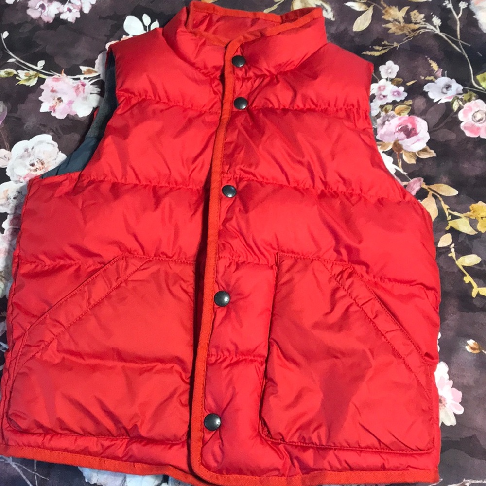 GAP Red vest